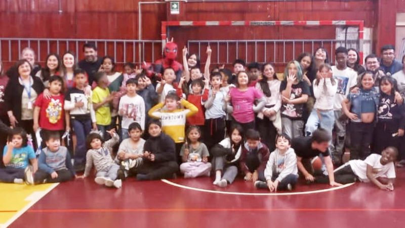 Funcionarios del Hospital de Puerto Natales festejaron a niñas y niños del Programa «De 4 a 7»