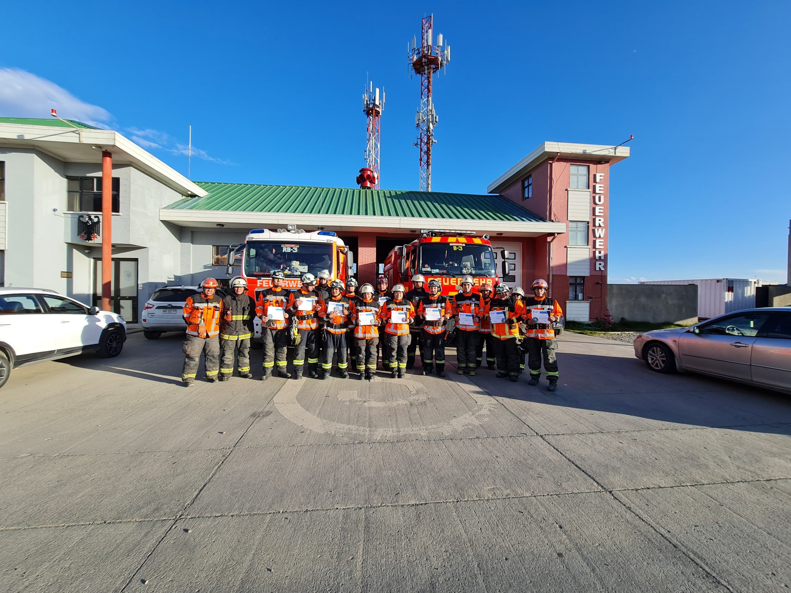 Bomberos de Punta Arenas logran acreditación internacional de atención prehospitalaria | 24 voluntarios de la 3a Compañía “Bomba Alemana”