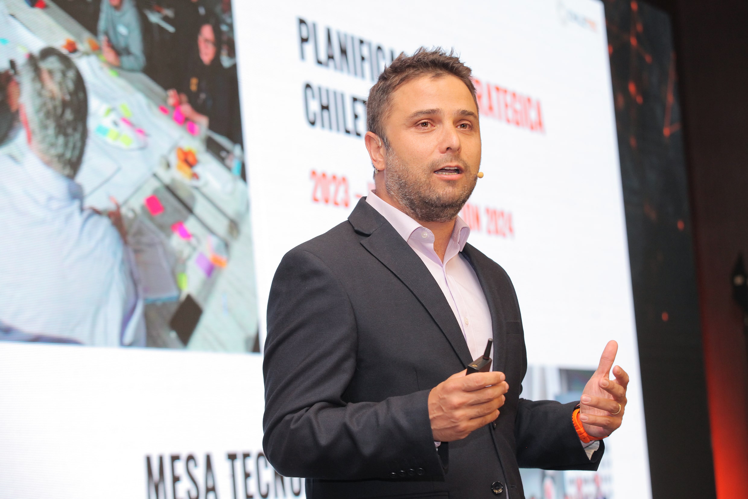 CHILETEC en encuentro empresarial del sector tecnológico: “El Estado aún no visualiza a esta industria como parte del futuro del desarrollo del país”