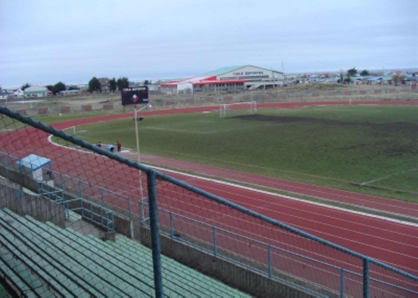 Partido amistoso de futbol se juega este sábado en el Estado Fiscal de Punta Arenas