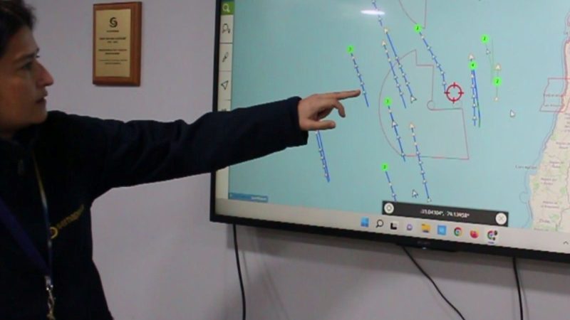 SERNAPESCA monitorea el paso de flota pesquera extranjera que se desplaza por nuestra Zona Económica Exclusiva rumbo al océano Atlántico