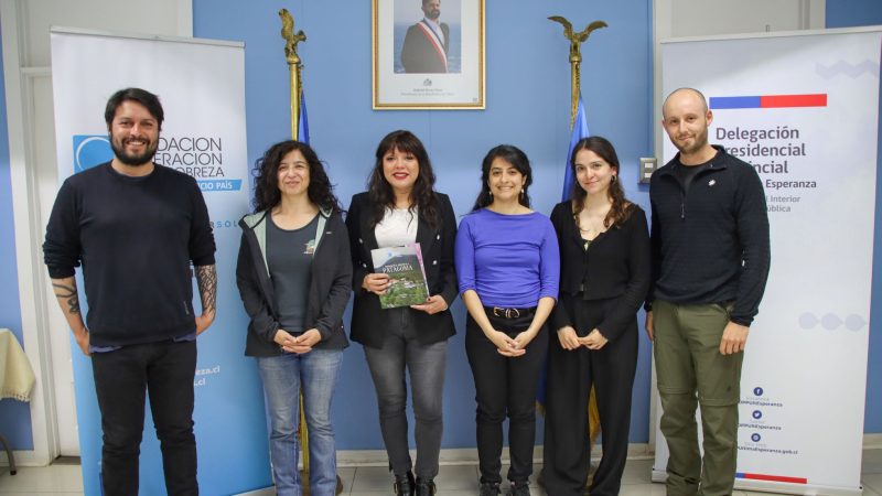Delegada Presidencial Romina Álvarez destaca trabajo realizado por profesionales de Servicio País en Puerto Natales y Puerto Edén