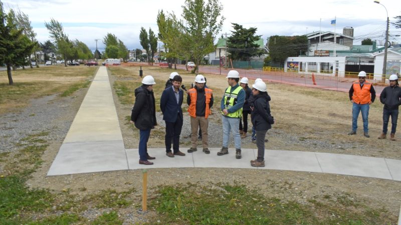 Avanzan los trabajos en la construcción de ciclovías en Avenida Bulnes de Punta Arenas