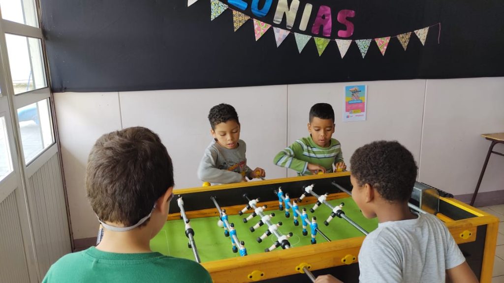 Se inició en Puerto Natales la campaña de verano «Cuidarse está de moda» de SENDA Previene | La campaña pretende llegar a un promedio de 3.000 personas