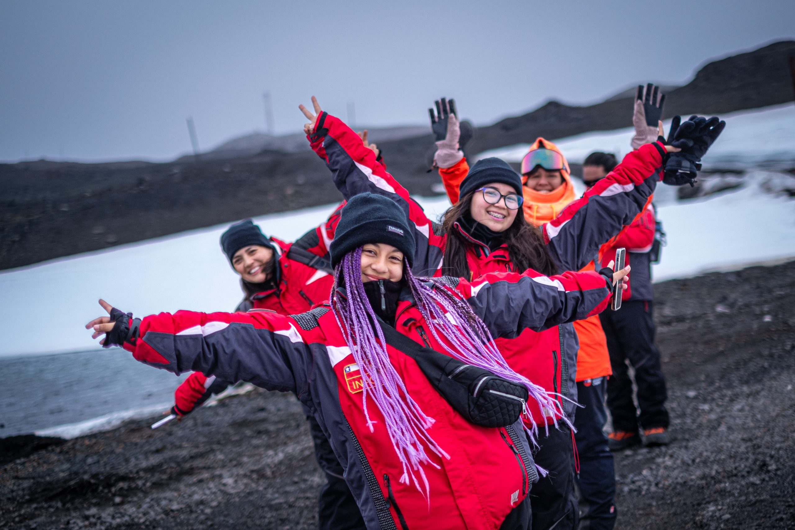 Con éxito finaliza Expedición Antártica Escolar 2024 del INACH
