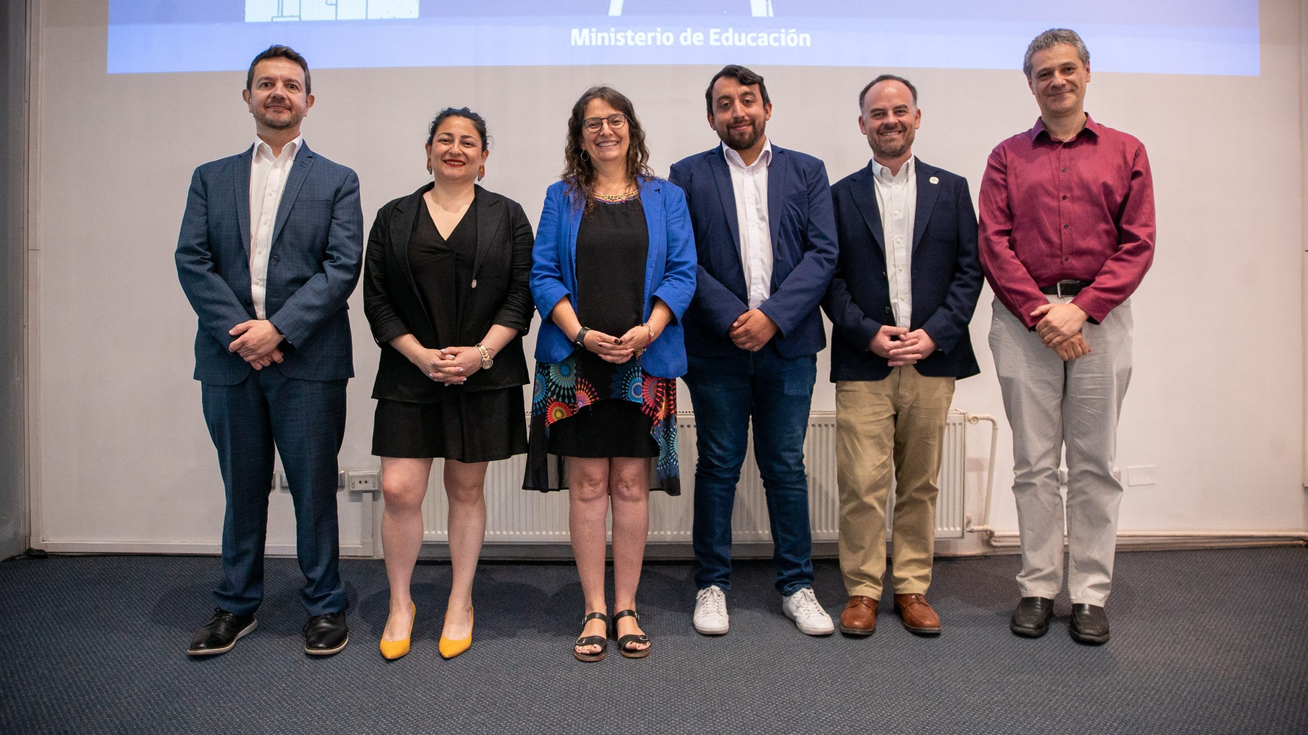 Mineduc presenta actualización de la Política de niños, niñas y estudiantes extranjeros: “Buscamos que asegure la permanencia y el progreso de las trayectorias educativas de quienes estudian en nuestro país”