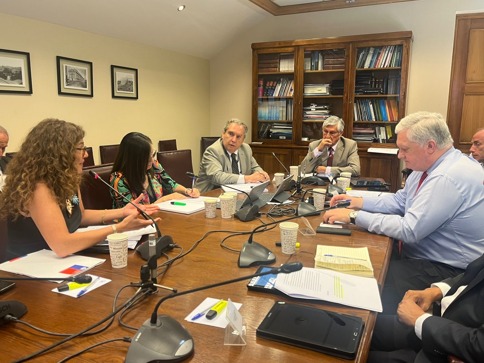 Senador Kusanovic critico la falta de planificación del SENAMA ante el cierre de la residencia de Puerto Natales.