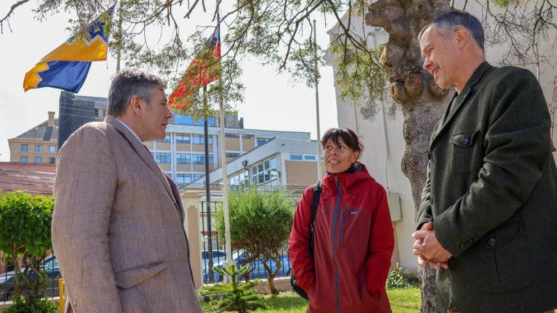 Coordinan colaboración entre el SLEP Magallanes y la Carrera de Arquitectura de la UMAG