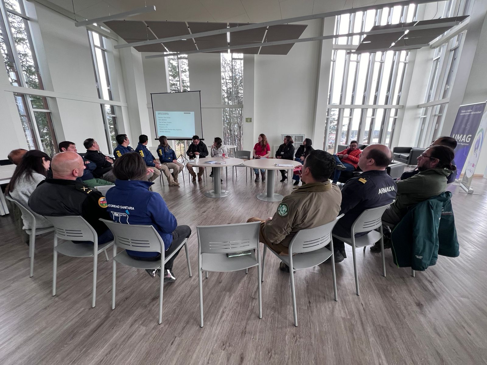 1a Jornada de Evaluación de Riesgos por Emergencias organizó Oficina SEREMI de Salud en Puerto Williams