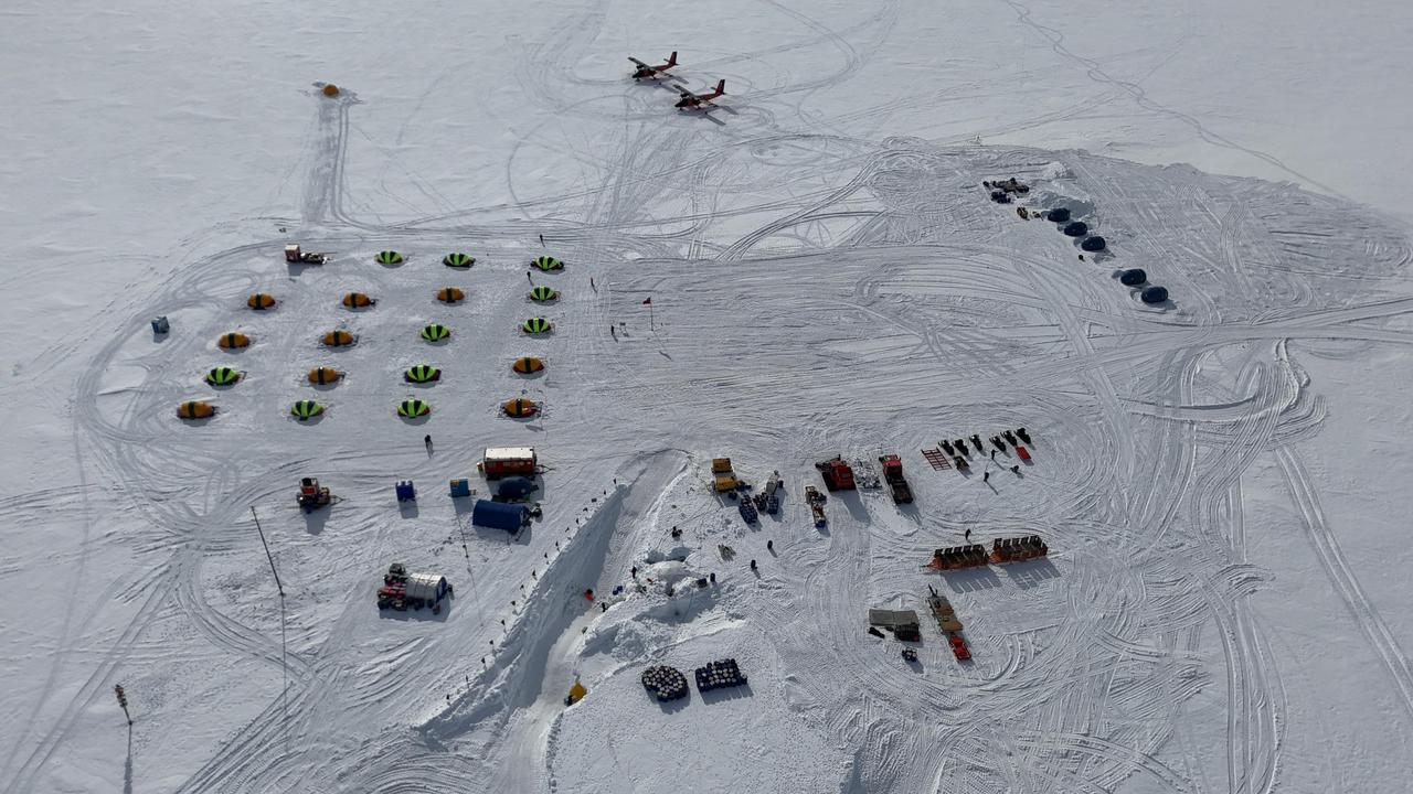 Expedición Científica Polar  llegó al Glaciar Unión en el círculo Polar Antártico a 1.000 kilómetros del Polo Sur