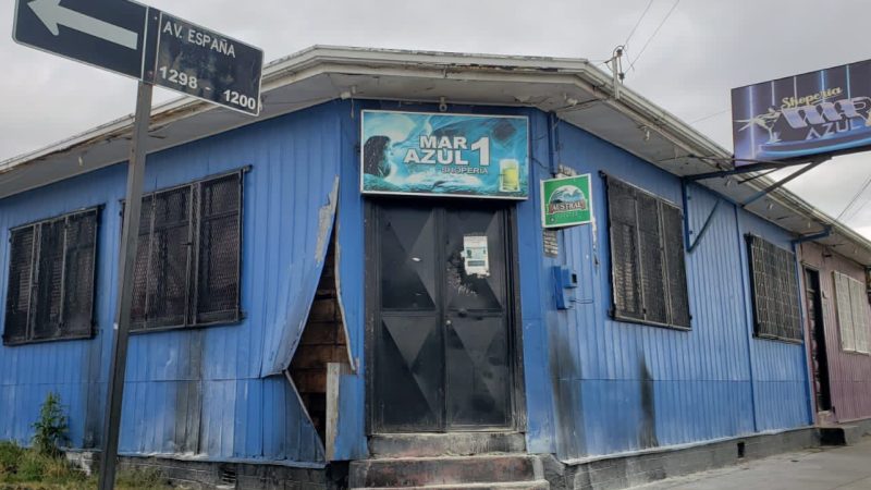 Se investiga ataque incendiario contra un local nocturno en Punta Arenas