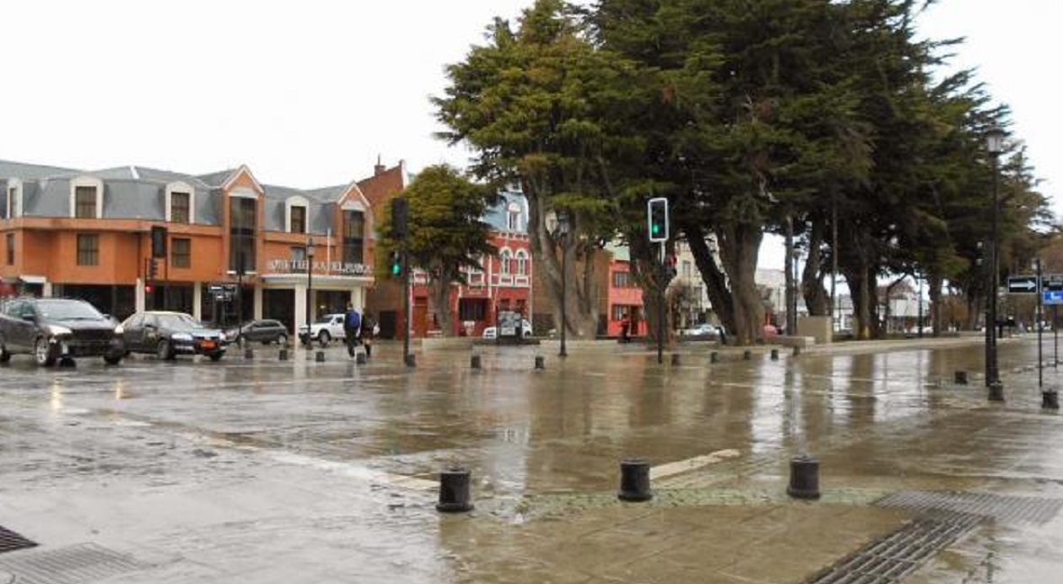 Lluvias, chubascos y vientos hasta 80 kmh se pronostican en Magallanes este lunes 15 de enero