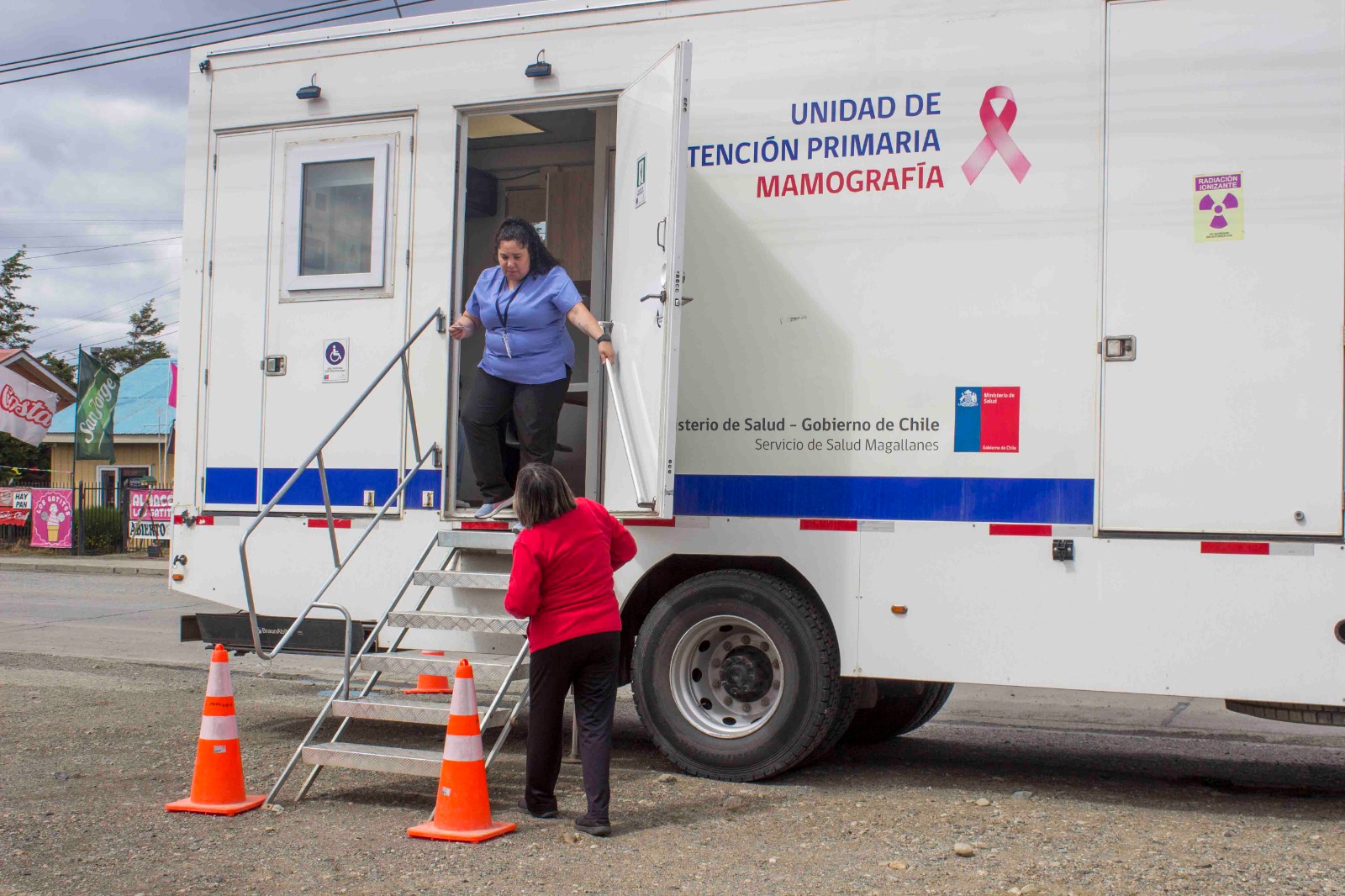 Junto a MovilizaDOS, Mamógrafo móvil llega a sectores periurbanos de Punta Arenas
