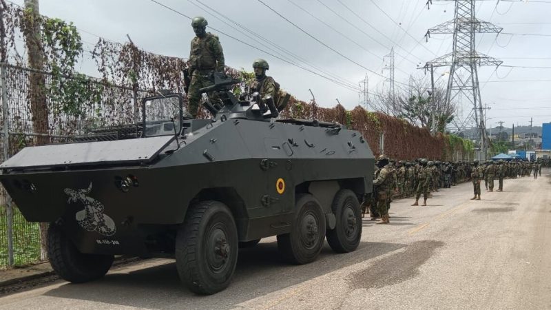 En Ecuador es declarado estado de emergencia y de conflicto interno armado ante ataques del narcotráfico y el crimen organizado
