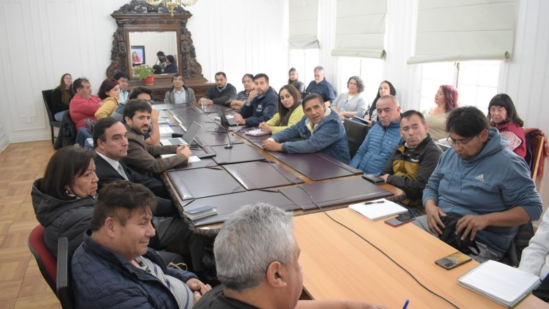 Buena recepción tuvo propuesta presentada por autoridades a “Mesa de la Pesca Artesanal» en Magallanes