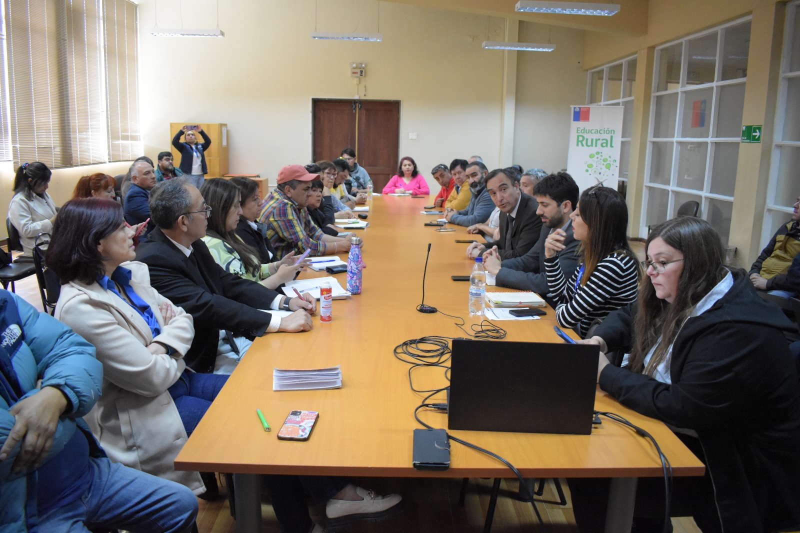 Mesa de Pesca Artesanal de Magallanes acuerda priorizar a pescadores artesanales y buzos con los fondos iniciales de INDESPA