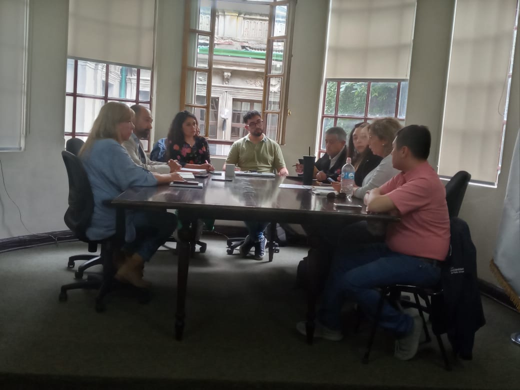 Concejales y SEREMI de Obras Públicas trabajan en convenio de colaboración para reparar vías periurbanas y ruta 9 Sur de Punta Arenas