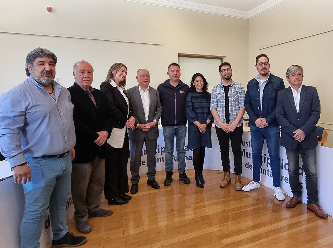 Asumió el nuevo concejal Dalivor Eterovic en la Municipalidad de Punta Arenas