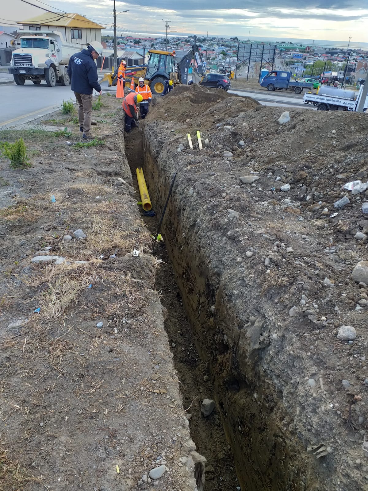 SEC Magallanes fiscaliza proyecto de ampliación de red de gas natural que abastecerá a más de 300 familias de Punta Arenas