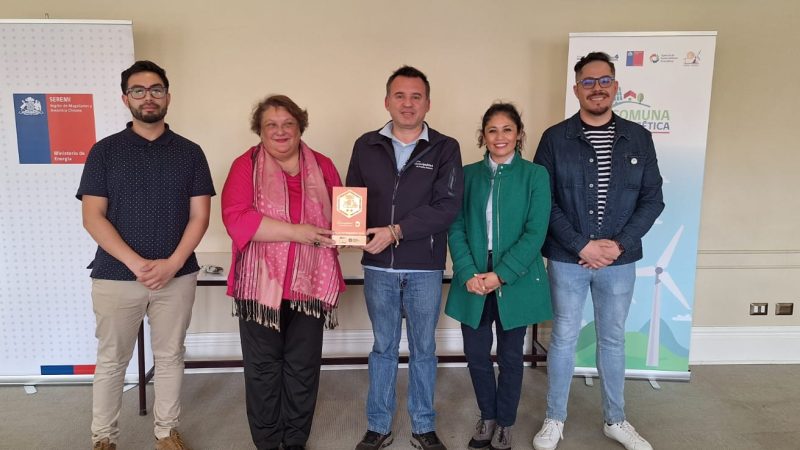 SEREMI de Energía de Magallanes entregó “Sello Comuna Energética Nivel Intermedio” a Municipalidad de Punta Arenas