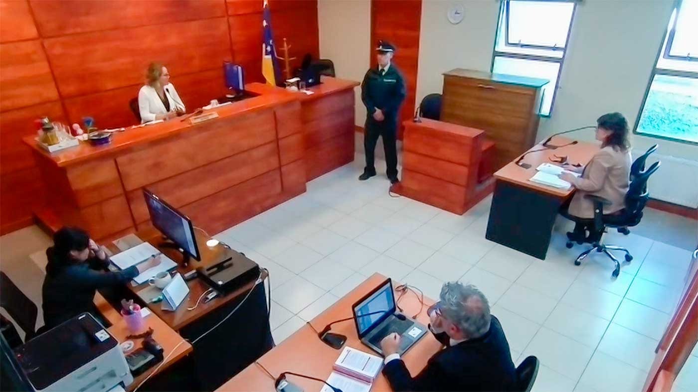 Amplían detención de ex funcionario de Carabineros acusado de recibir sobornos