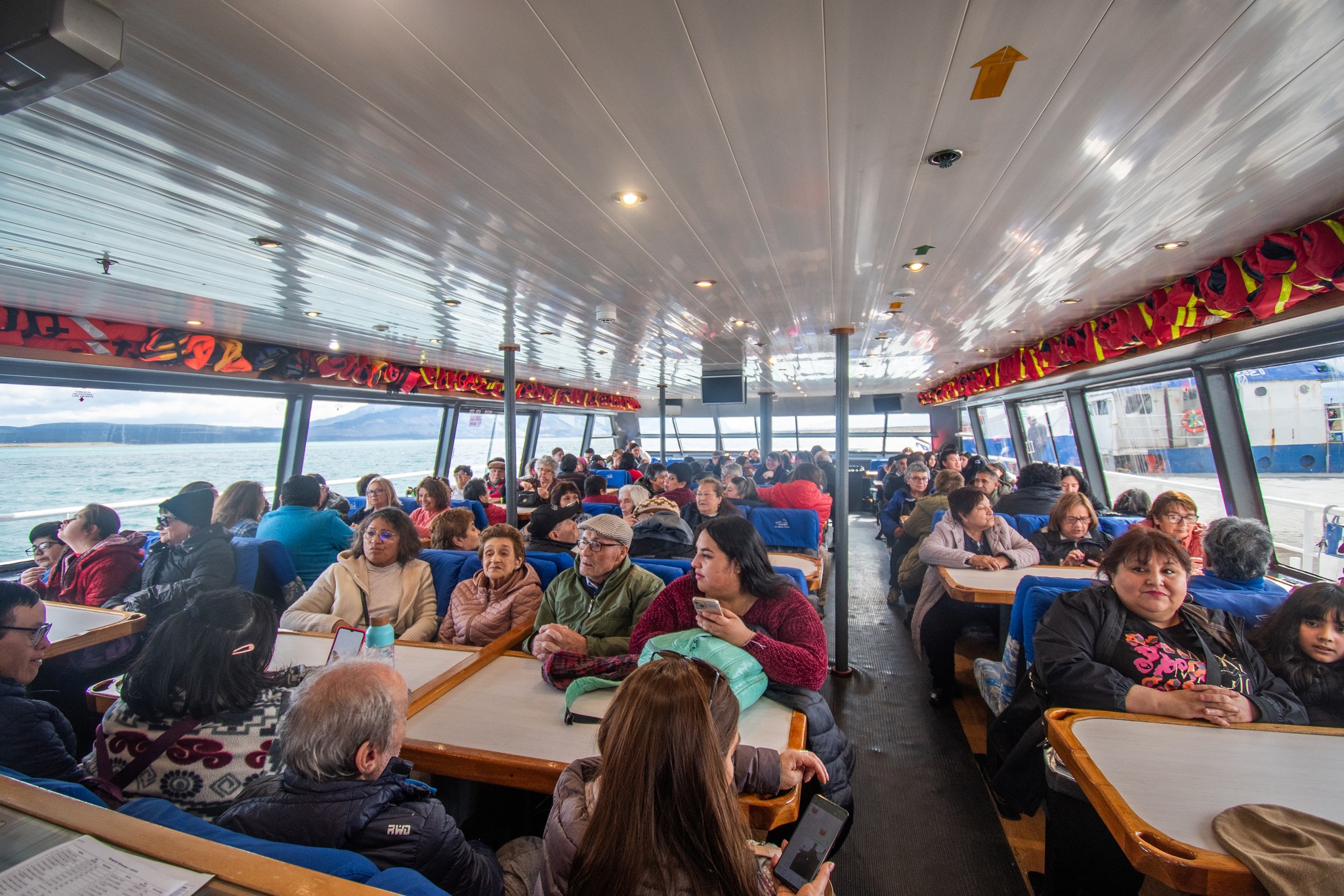 Una maravillosa tarde turística vivieron beneficiarios de proyecto social en Puerto Natales