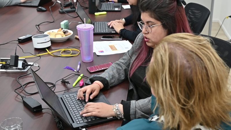 SLEP Magallanes resuelve consultas de trabajadoras y trabajadores de la Educación en Punta Arenas y Puerto Natales