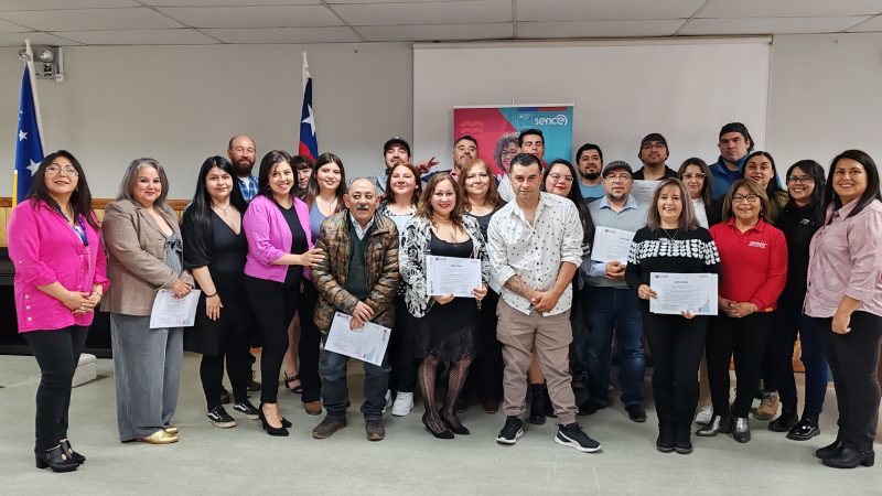 Vecinos/as de Punta Arenas optarán a licencia de conducción profesional luego de egresar de curso SENCE