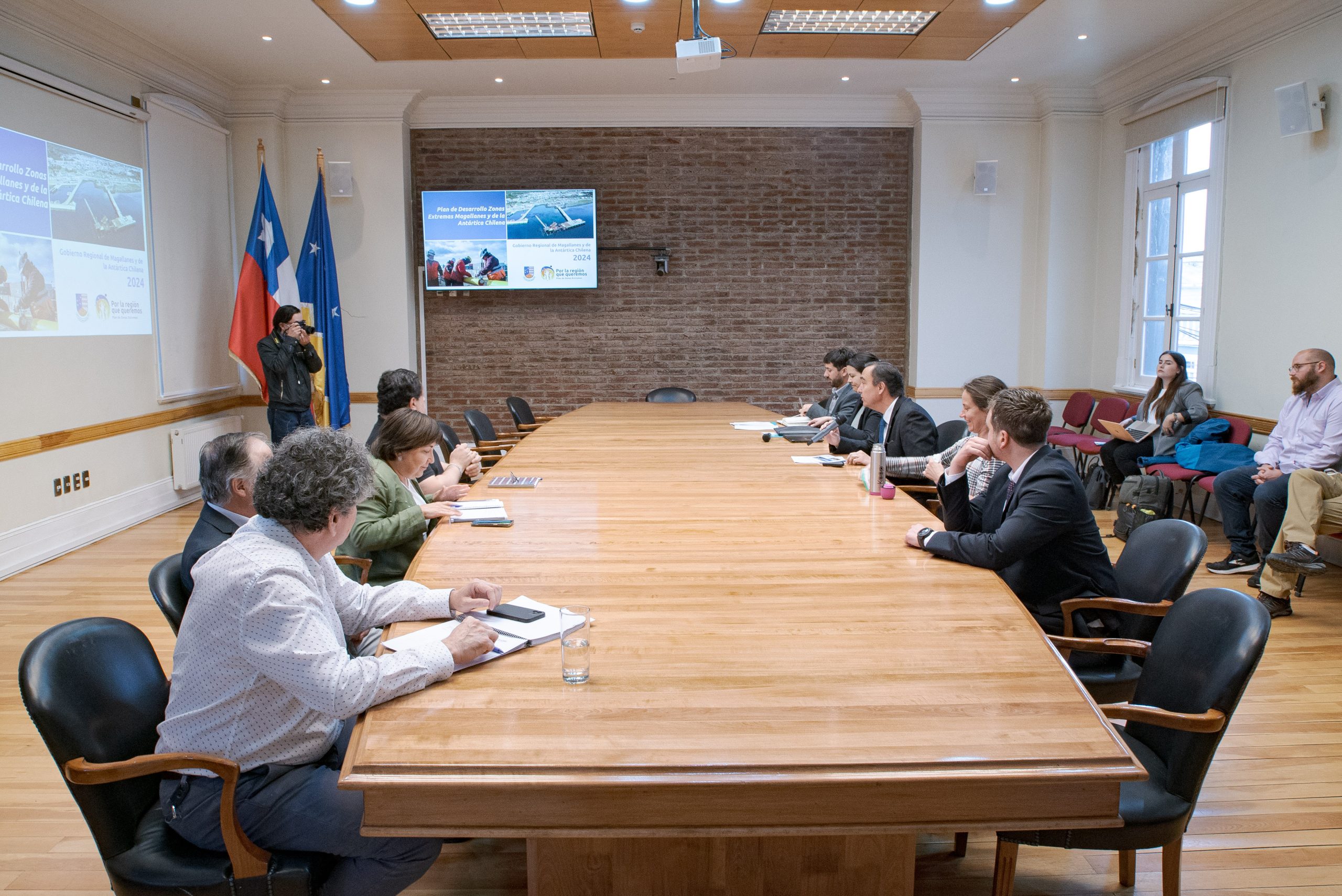 GORE de Magallanes levantará su nuevo Plan de Zonas Extremas en el marco de la Política Nacional 