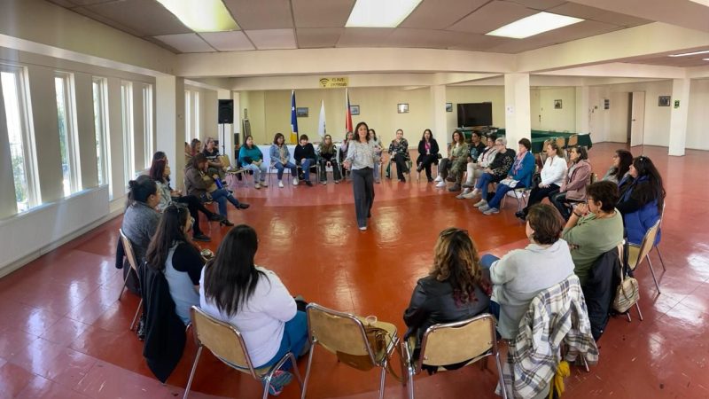 En el marco del Día Internacional de la Mujer se realizó en Punta Arenas un Cónclave de Mujeres |  Convocado por Verónica Aguilar de la Comisión de Participación Ciudadana del municipio