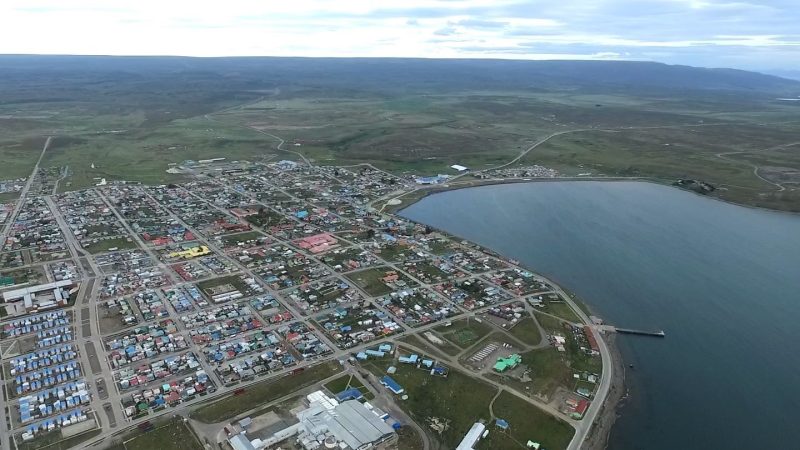 Municipio de Porvenir anuncia proyectos de mejoramiento vial y mobiliario urbano