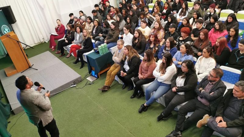 Santo Tomás recibió a estudiantes nuevos con actividades de inducción