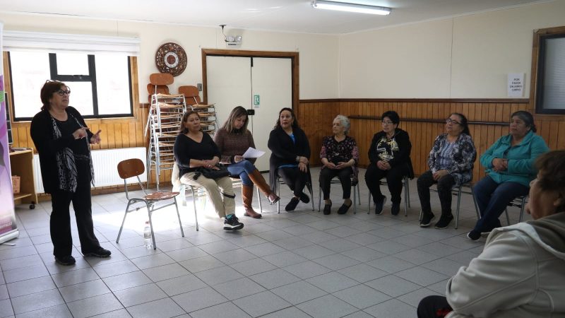 Conversatorio sobre historias de vida, experiencias y derechos de las mujeres se realizó en Porvenir