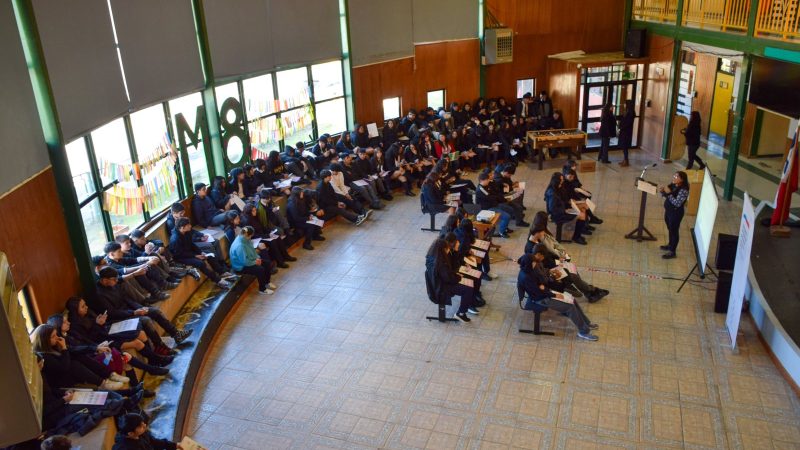 Más de 120 personas participan en talleres de prevención de violencia de género en Puerto Williams