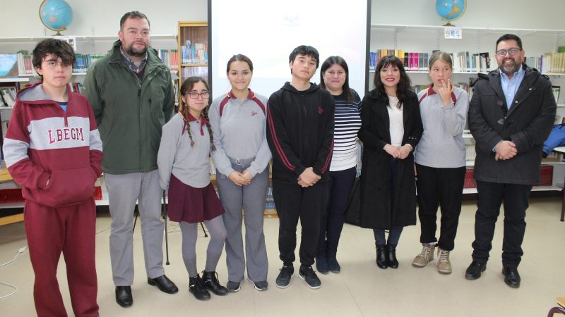 Se inauguró Club de Lectura en el Liceo Gabriela Mistral de Puerto Natales