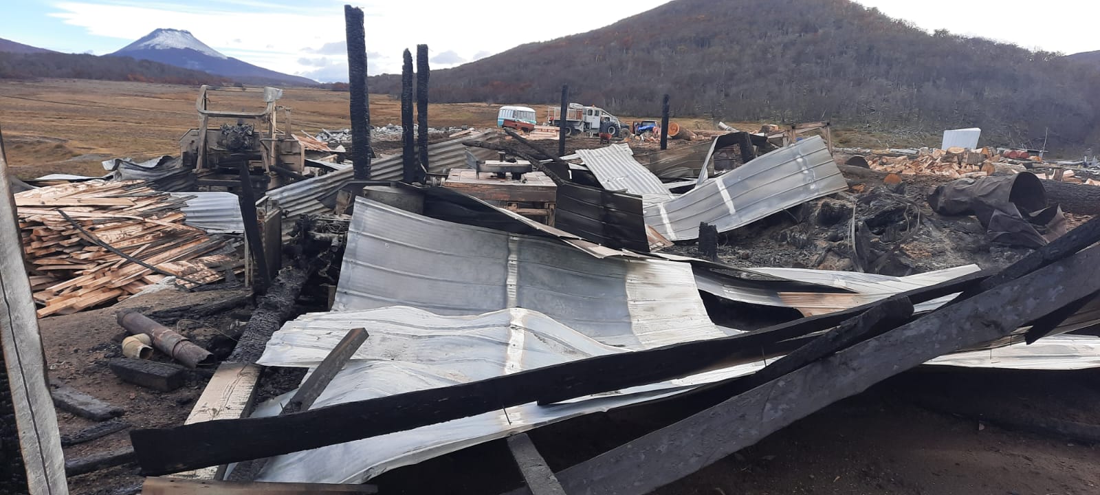 CONAF informa que incendio en sector de Valle de los Castores en Tierra del Fuego se encuentra extinguido