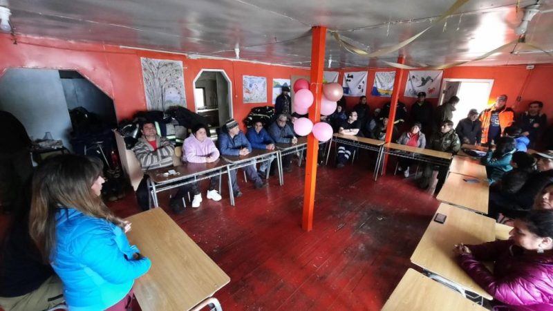 El apoyo de la Municipalidad de Puerto Natales a la comunidad de Puerto Edén