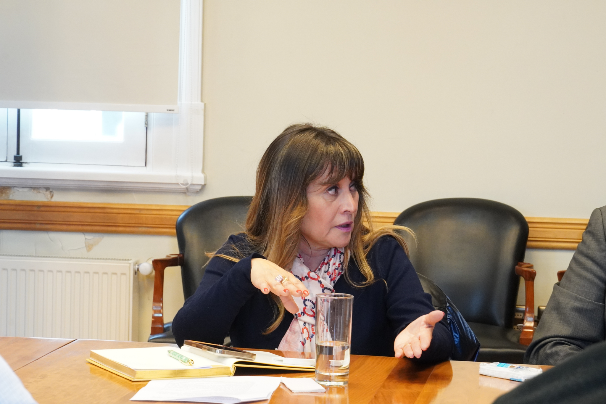 Alcaldesa de Puerto Natales sobre reunión con Gobierno Regional: “Necesitamos recursos y compromiso concreto con las familias que esperan acceder a una casa propia”
