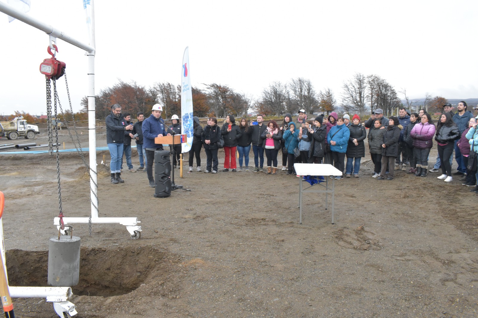El Plan de Emergencia Habitacional en Magallanes sigue avanzando | Primera piedra de 120 soluciones habitacionales en Punta Arenas