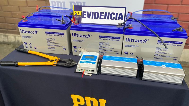 PDI Punta Arenas detiene a dos individuos por robo en bienes nacionales de uso público