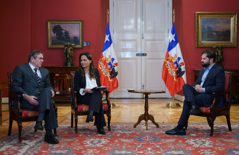 Gobierno de Chile valoró «cambio de tono» en Venezuela tras dichos de Canciller sobre el Tren de Aragua
