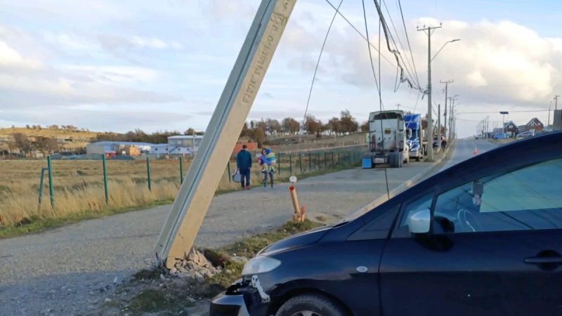 Choque provoca corte de energía eléctrica en sector sur de Punta Arenas