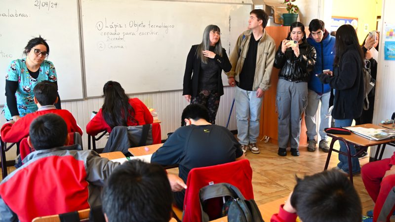 Estudiantes de la Umag desarrollarán proyecto académico de Arquitectura para la escuela Dellamira Rebeca Aguilar