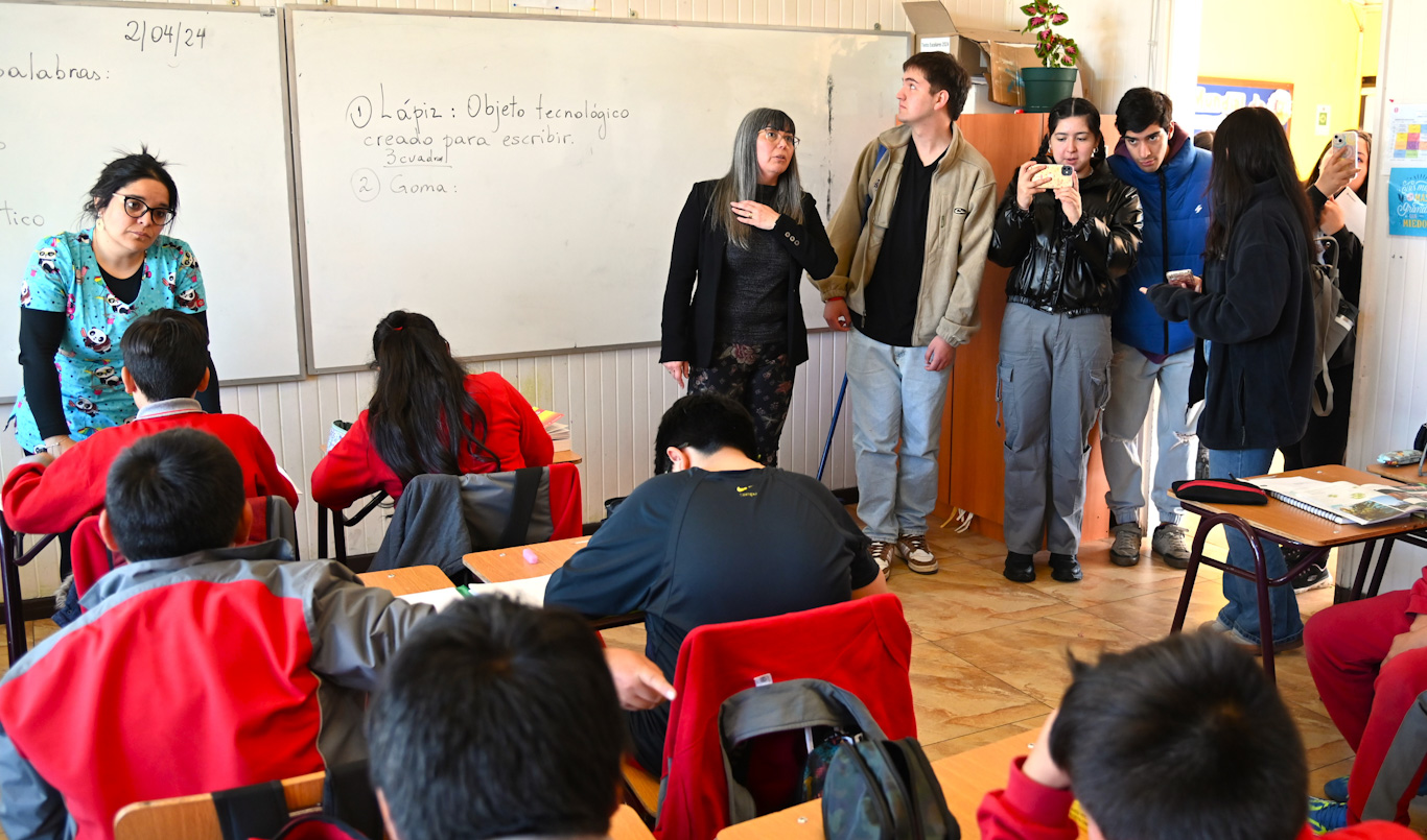 Estudiantes de la Umag desarrollarán proyecto académico de Arquitectura para la escuela Dellamira Rebeca Aguilar