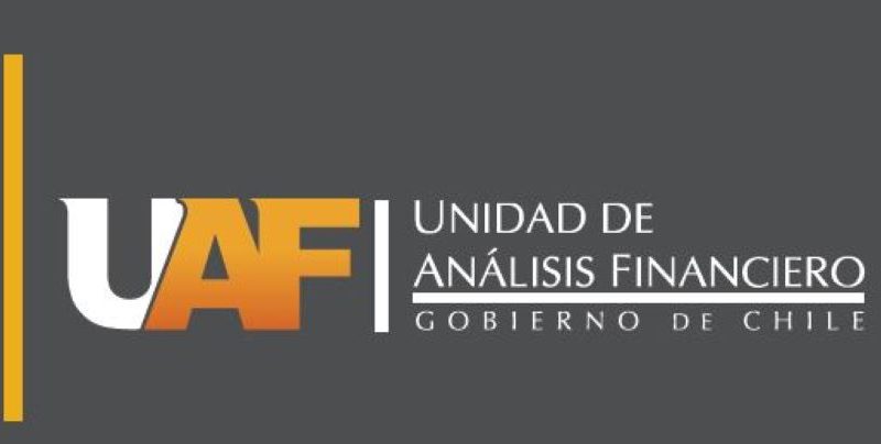 Unidad de Análisis Financiero reveló traspasos por $ 4 mil millones a cuentas de abogado Hermosilla y uso intensivo de dinero en efectivo | Documento fue remitido a la Fiscalía en febrero