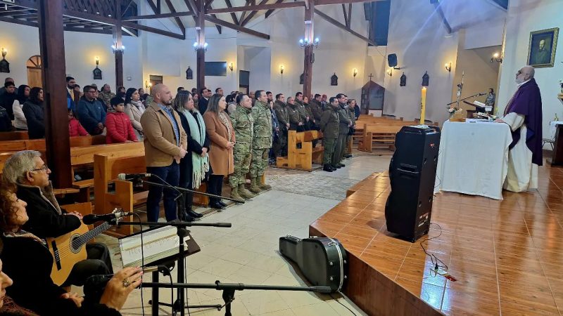 Liturgia por tres Carabineros muertos en Cañete se realizó en Porvenir