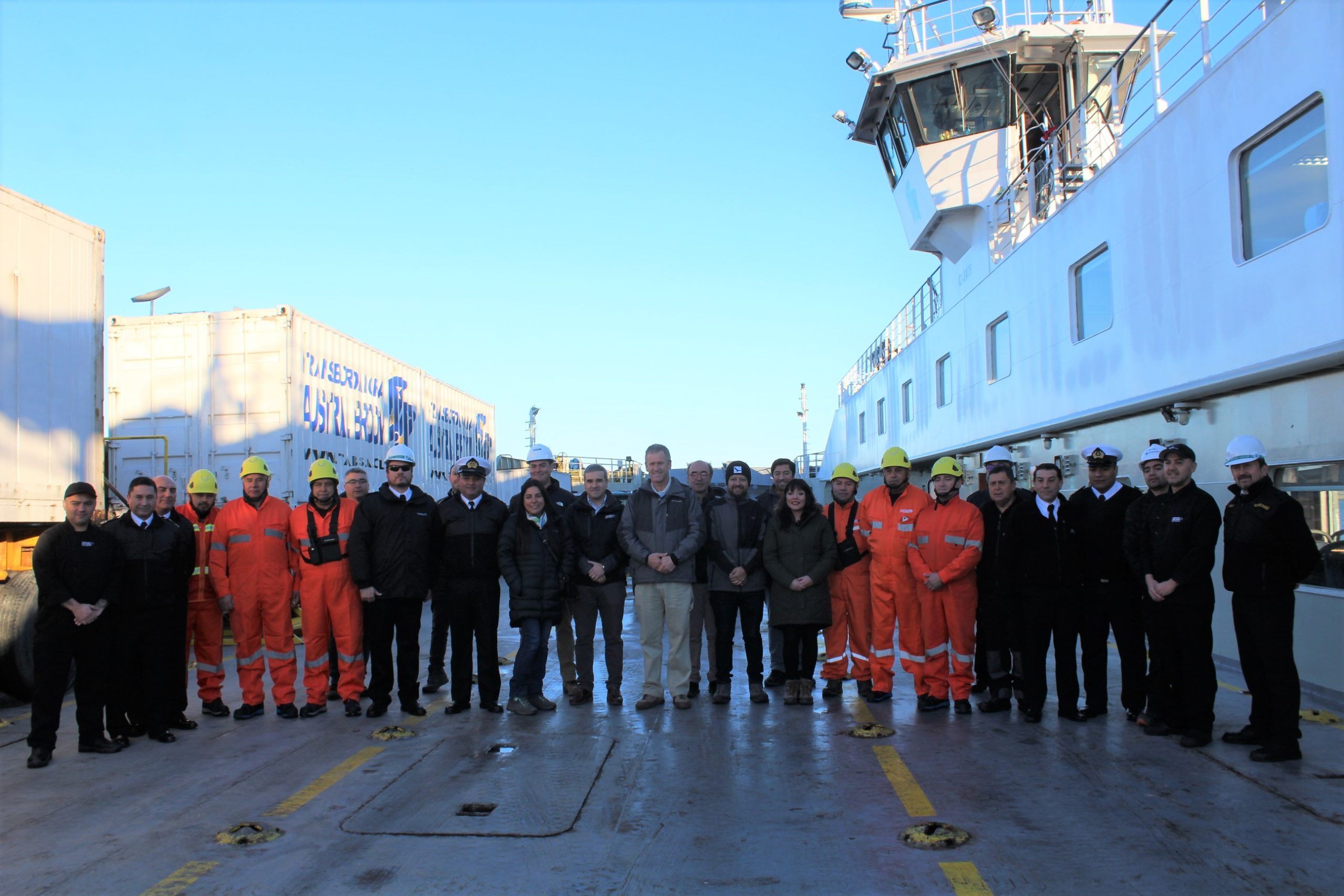 Gracias al trabajo mancomunado entre el Ministerio de Transportes y Telecomunicaciones, SEREMI de la cartera y junta vecinal N°40, Puerto Natales tendrá conectividad marítima con Península Antonio Varas