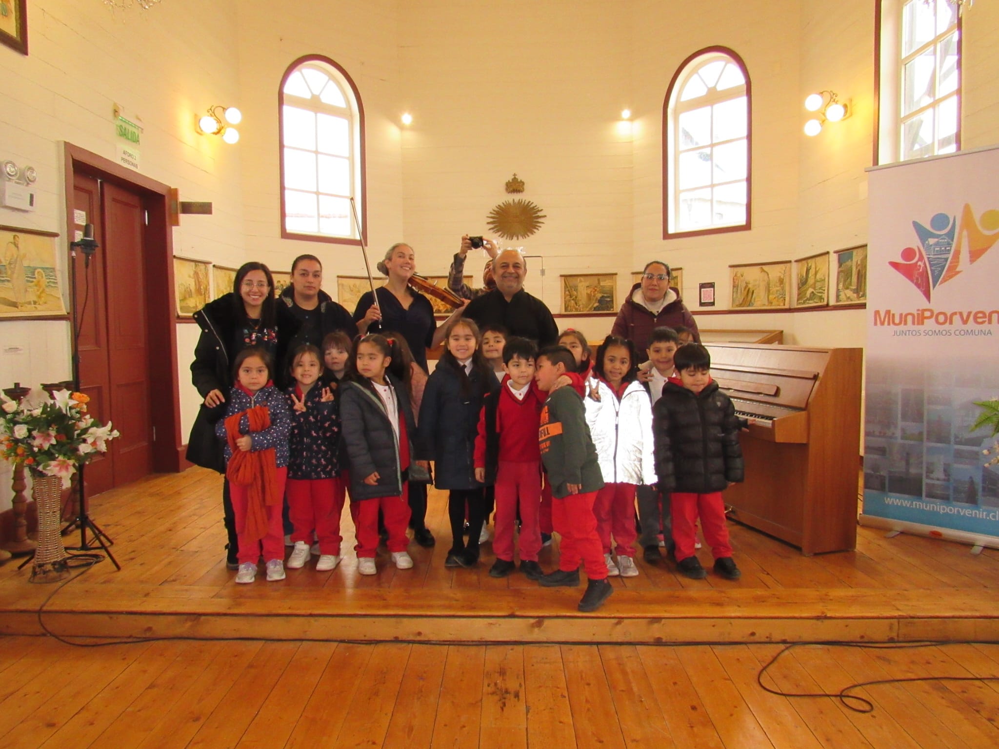 Fundación Pianos para Chile realizó conciertos en Porvenir