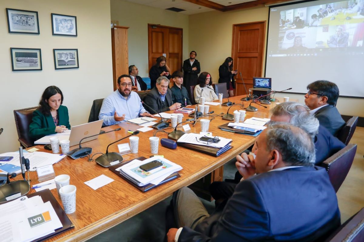 Comisión de Educación del Senado aprueba proyecto de ley que fortalece instalación y administración del Sistema de Educación Pública y sus servicios