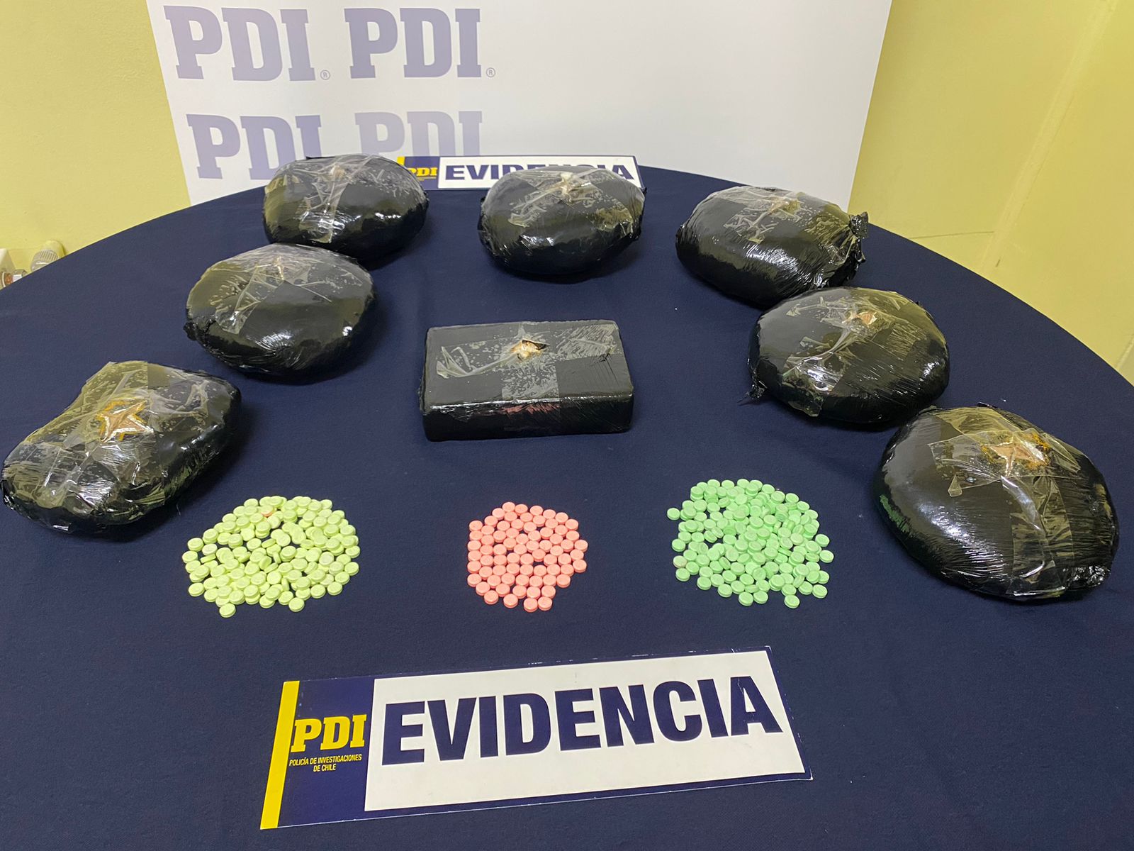 PDI Punta Arenas incauta más de $ 60 millones de pesos en drogas | Ciudadano colombiano traficaba entre Santiago y Punta Arenas